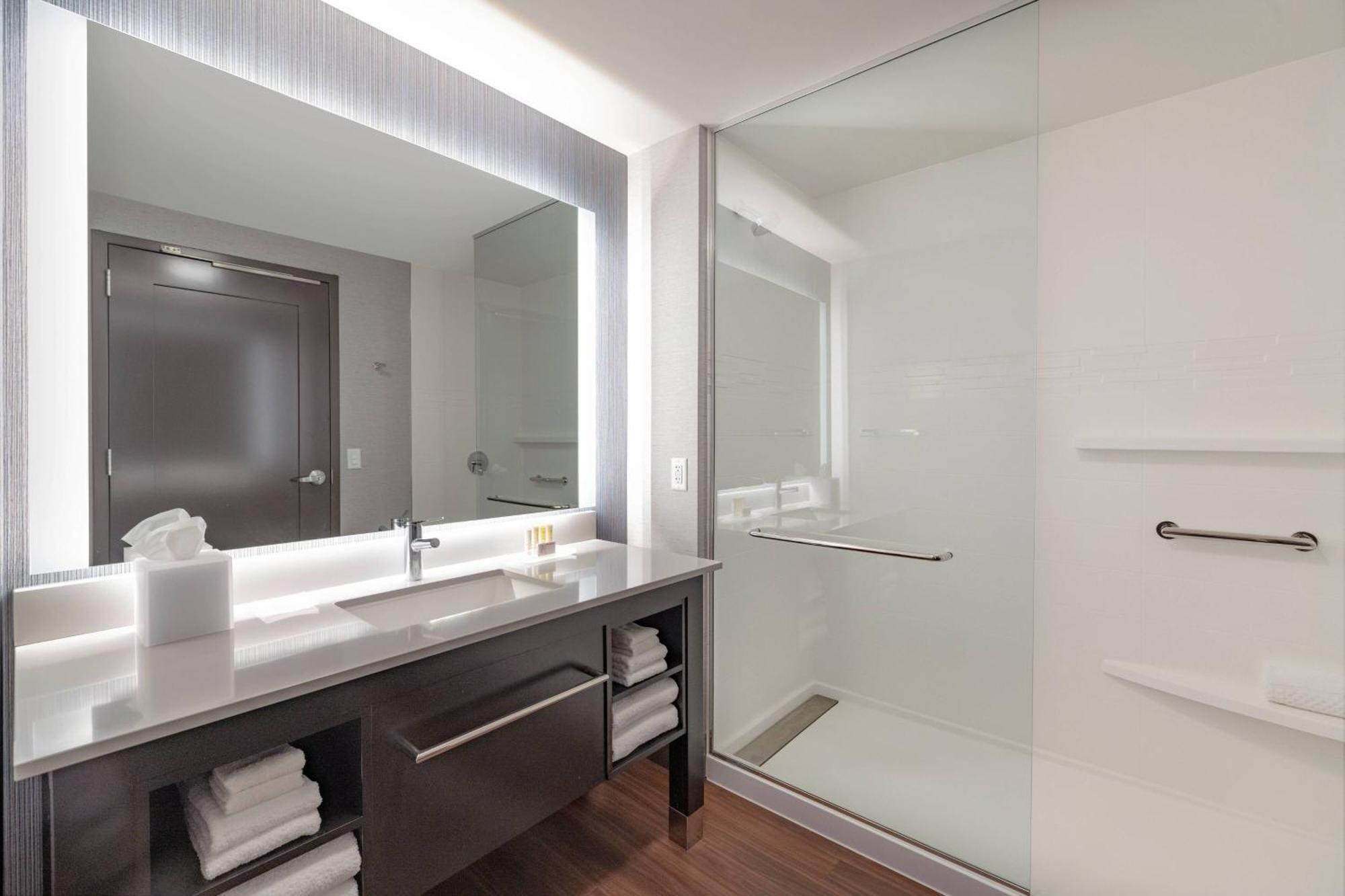 Residence Inn By Marriott Manchester Downtown エクステリア 写真